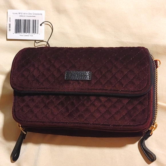 NWT Vera Bradley Iconic RFID All In One Crossbody Clutch Wallet Purse - Picture 1 of 6